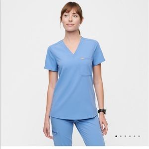 Figs Catarina one pocket scrub top Ceil Blue